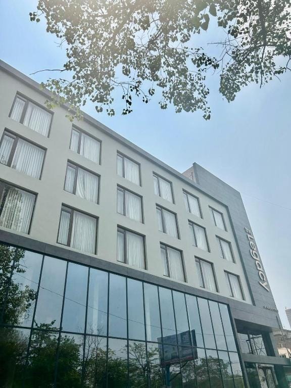 The LEGACY HOTEL JAMSHEDPUR - 3-star hotel in Jamshedpur, Jamshedpur - photo 1