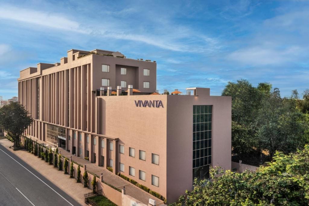 Vivanta Jamshedpur, Golmuri - 5-star hotel in Jamshedpur, Jamshedpur - photo 1
