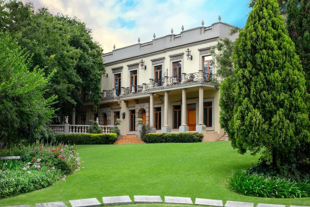 Fairlawns Boutique Hotel & Spa - 5-star hotel in Johannesburg, Johannesburg - photo 1