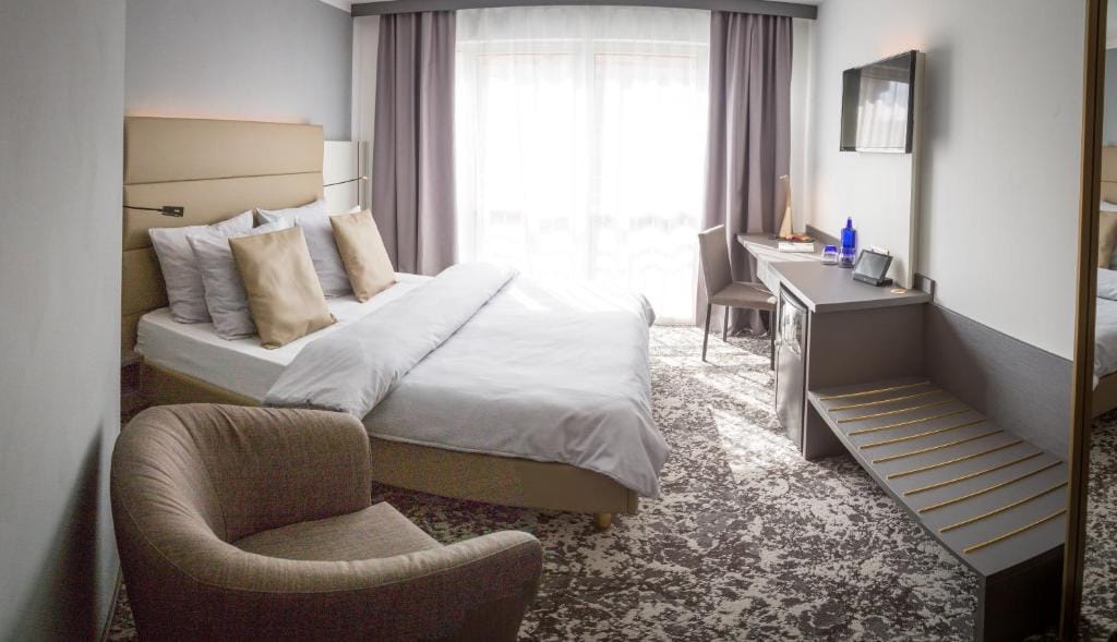 Hotel Santo - 4-star hotel in Karlsruhe, Karlsruhe - photo 1