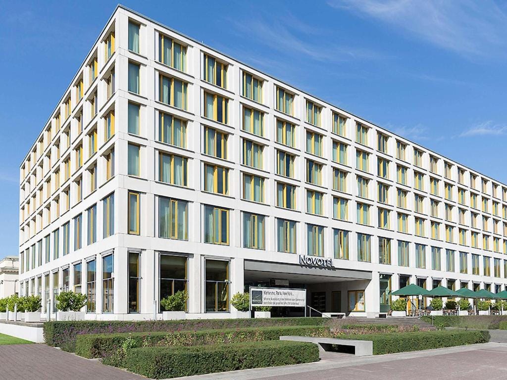 Novotel Karlsruhe City - 4-star hotel in Karlsruhe, Karlsruhe - photo 1