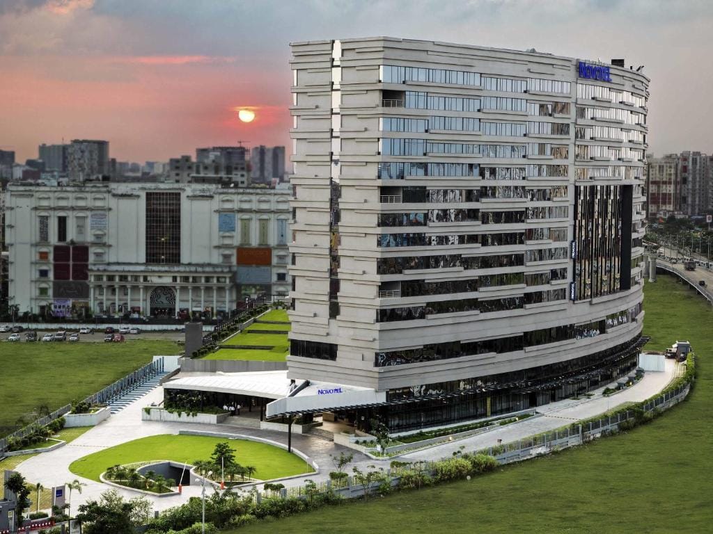 Novotel Kolkata Hotel and Residences - 5-star hotel in Kolkata, Kolkata - photo 1