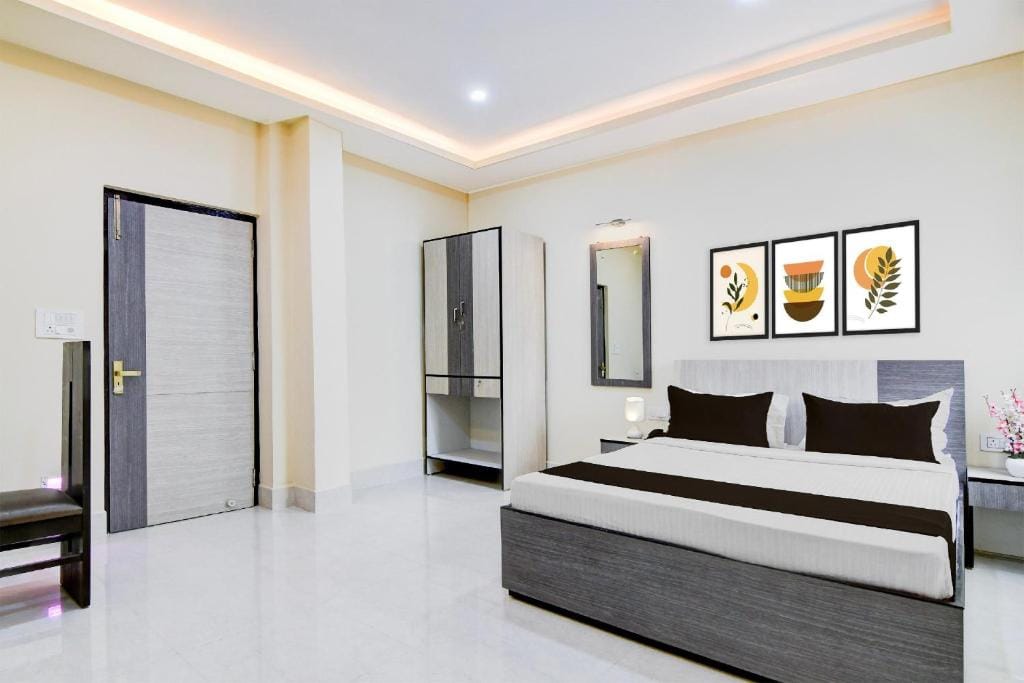 Super Collection O Joka Industrial Plaza Near Metro Station - 3-star hotel in Kolkata, Kolkata - photo 1