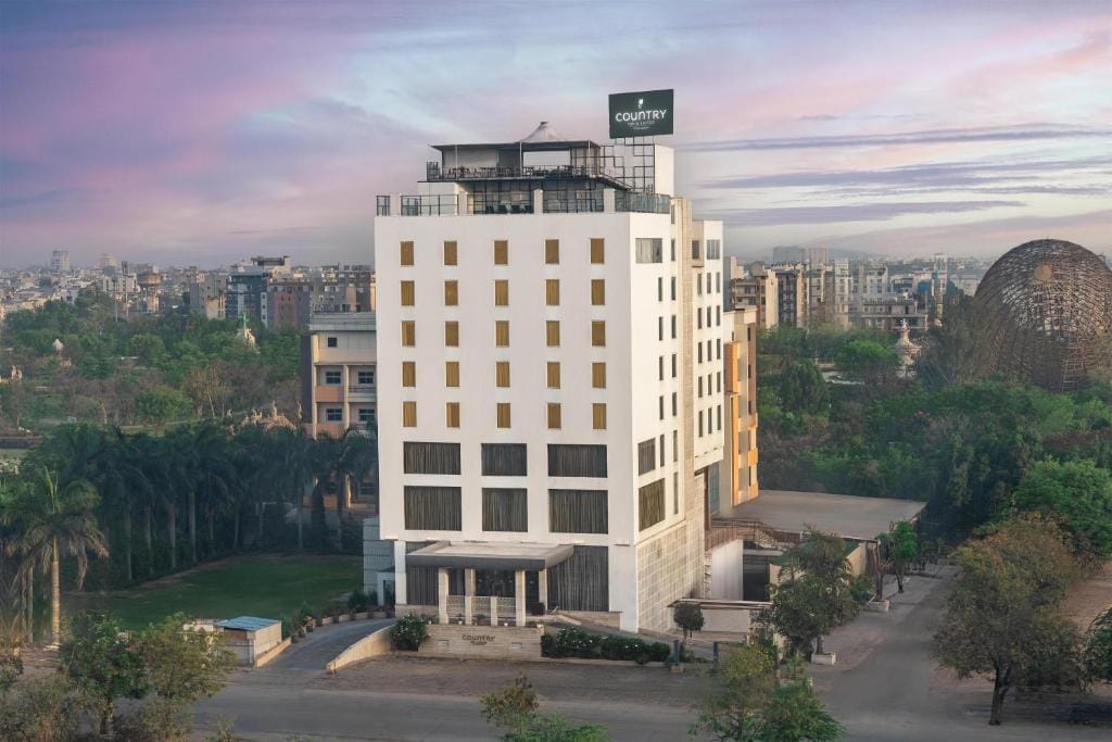 Country Inn & Suites by Radisson Kota - 4-star hotel in Kota, Kota - photo 1