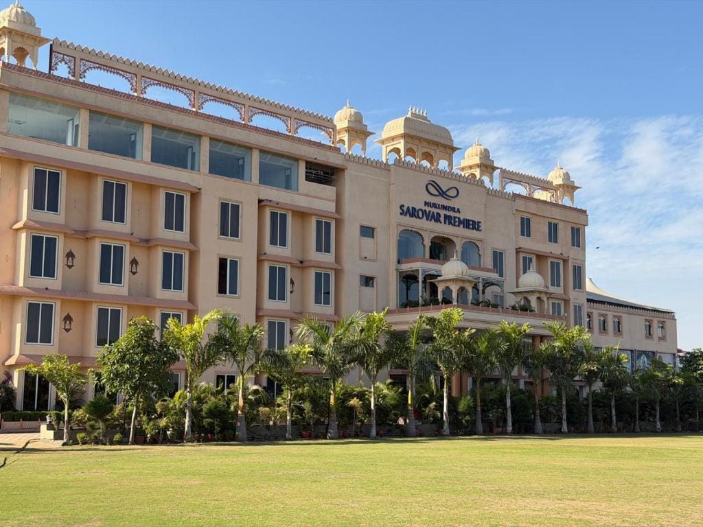 Mukundra Sarovar Premiere Kota - Hotel de 5 estrelas em Kota, Kota - photo 1