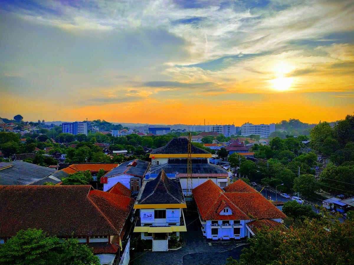 Horison Inn Alaska Simpang Lima Semarang - Hotel de 3 estrelas em Kota Semarang, Kota Semarang - photo 1