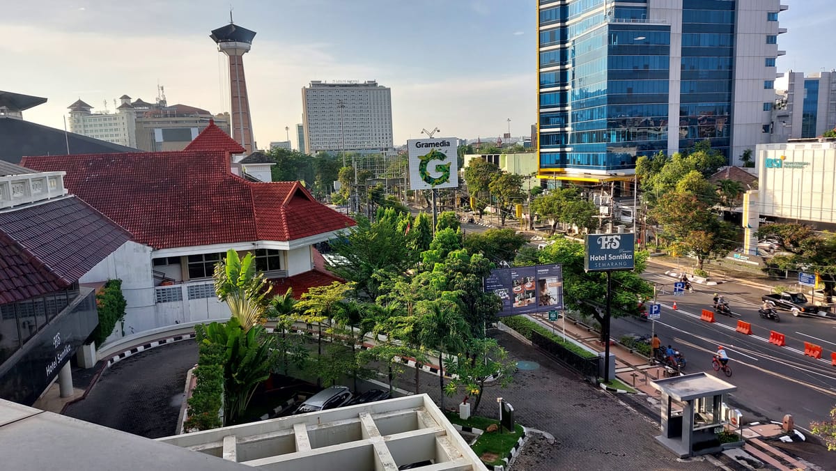 Hotel Santika Premiere Semarang - Hotel de 4 estrelas em Kota Semarang, Kota Semarang - photo 1
