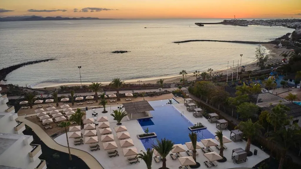 Dreams Lanzarote Playa Dorada Resort & Spa - Hotel de 5 estrellas en Playa Blanca, Lanzarote - photo 1