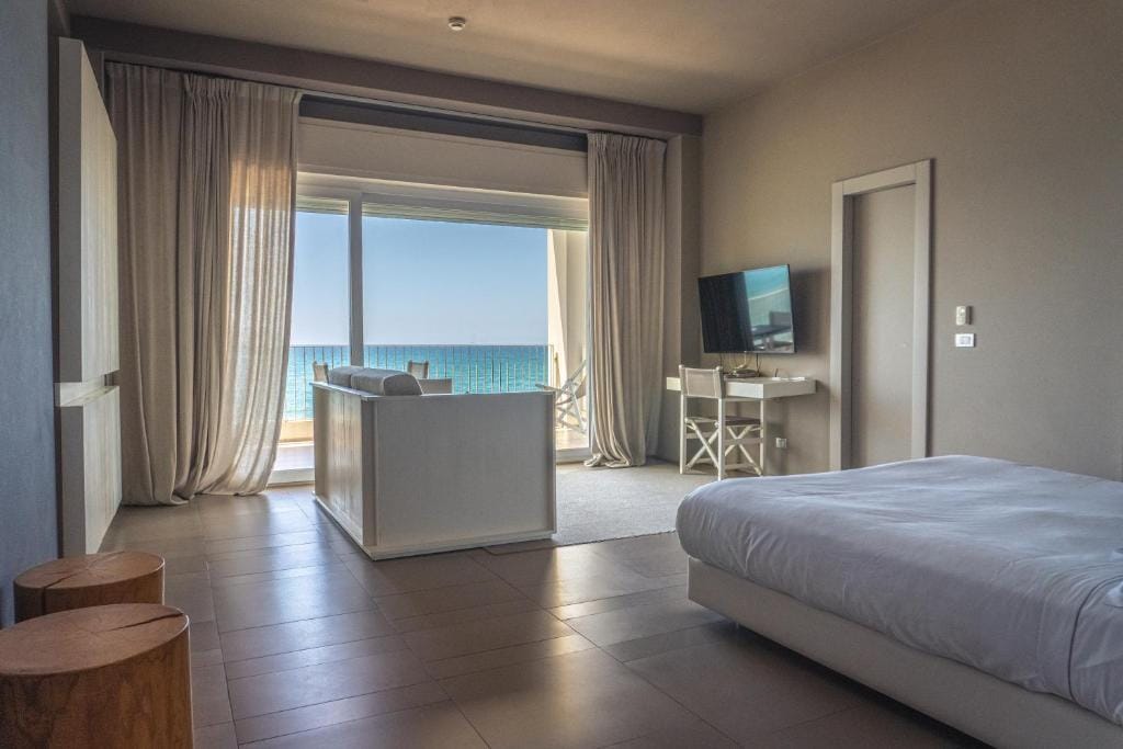 Il Fogliano Hotel New Life - 4-star hotel in Latina, Latina - photo 1
