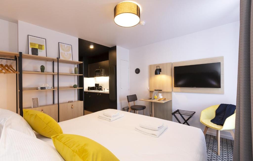 Appart'hôtel Odalys City - Le Havre Centre Les Docks - 3-star hotel in Le Havre, Le Havre - photo 1