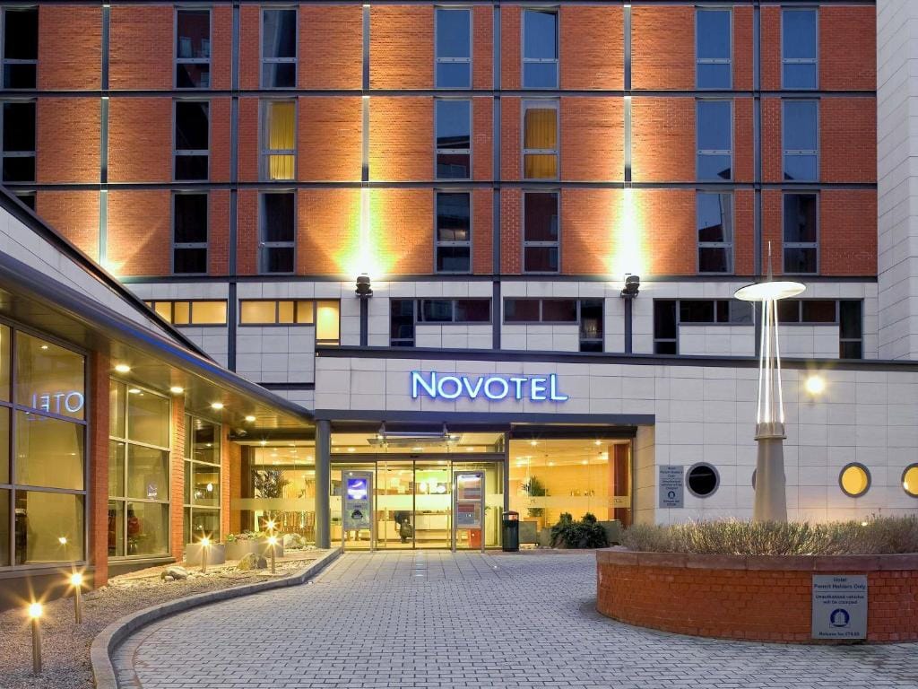 Novotel Leeds Centre - 4-star hotel in Leeds, Leeds - photo 1