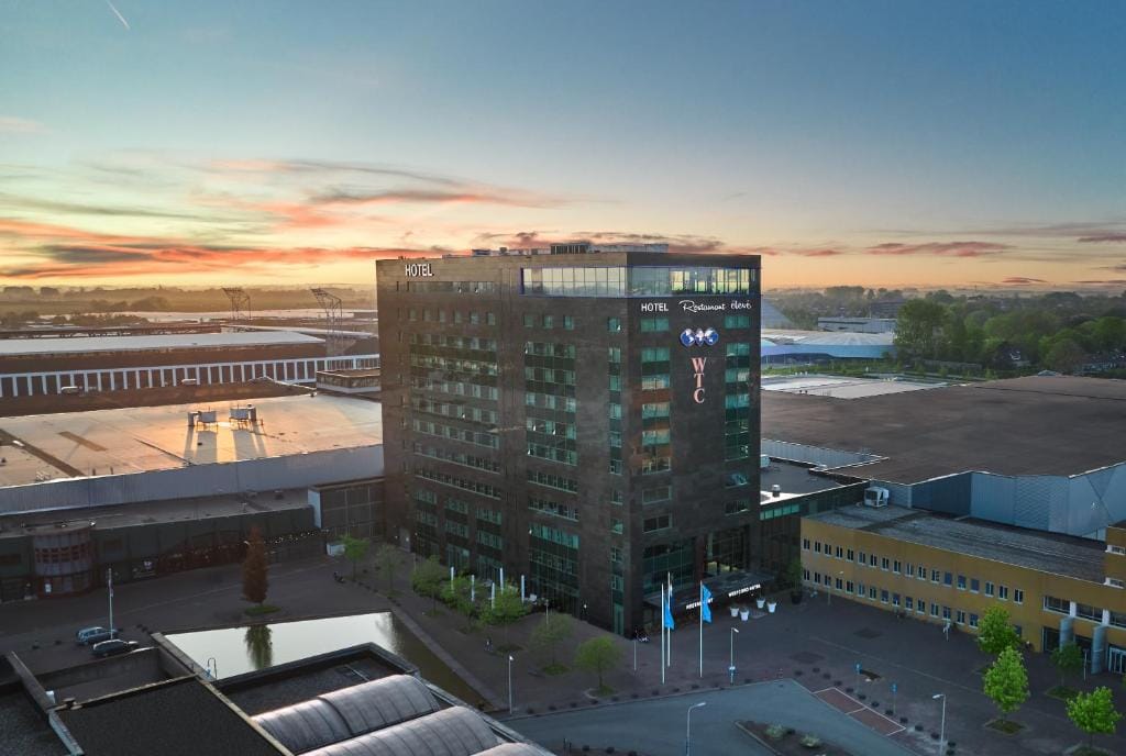 WestCord WTC Hotel Leeuwarden - 4-star hotel in Leeuwarden, Leeuwarden