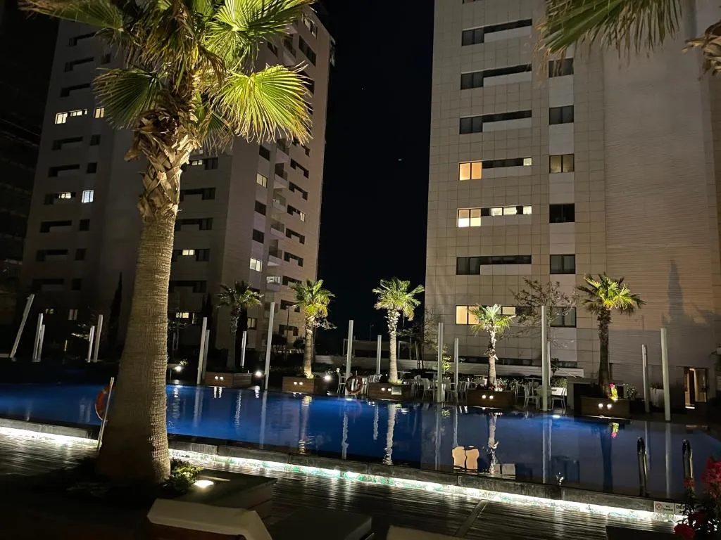 Olympic Residence Deluxe Apartments - Hotel de 4 estrelas em Potamos Germasogeias, Limassol - photo 1