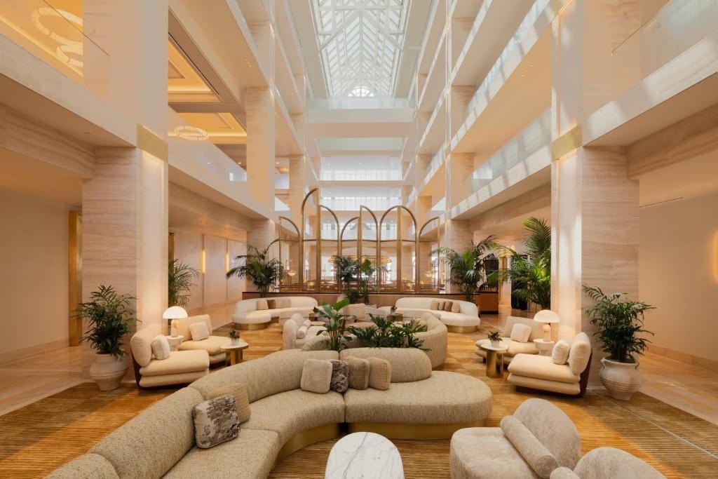 Regent Santa Monica Beach by IHG - 5-star hotel in Los Angeles, Los Angeles - photo 1