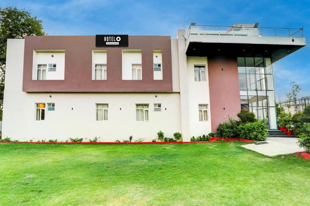 Hotel O Gomti Nagar Vigyan khand - 4-star hotel in Lucknow, Lucknow - photo 1