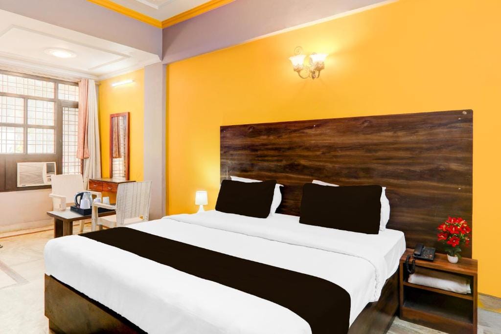 Super Hotel O Insaf Nagar Munshipuliya Formerly Vibrant - 3-star hotel in Lucknow, Lucknow - photo 1