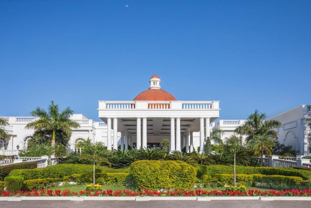 Taj Mahal Lucknow - 5-star hotel in Lucknow, Lucknow - photo 1