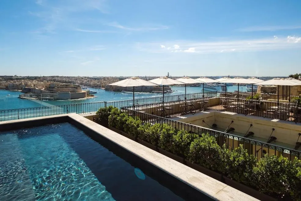 The Gomerino Hotel - 4-star hotel in Valletta, Malta - photo 1