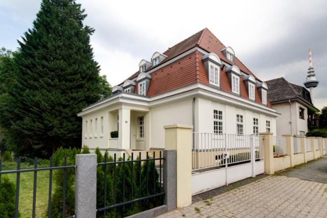 Die Villa - Hotel de null estrellas en Mannheim, Mannheim - photo 1