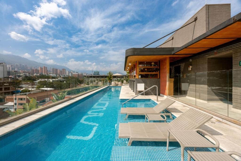 Landmark Hotel - 4-star hotel in Medellín, Medellín - photo 1