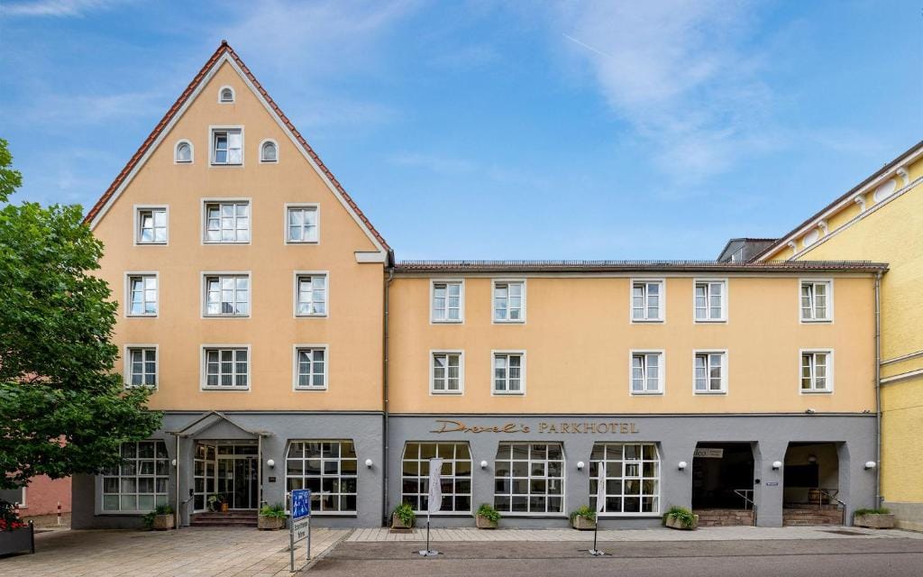 Drexel´s Parkhotel - 4-star hotel in Memmingen, Memmingen - photo 1