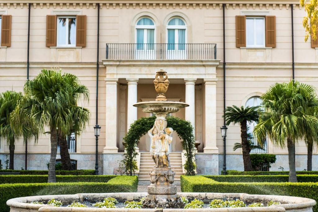 Villa Pulejo - 4-star hotel in Messina, Messina - photo 1