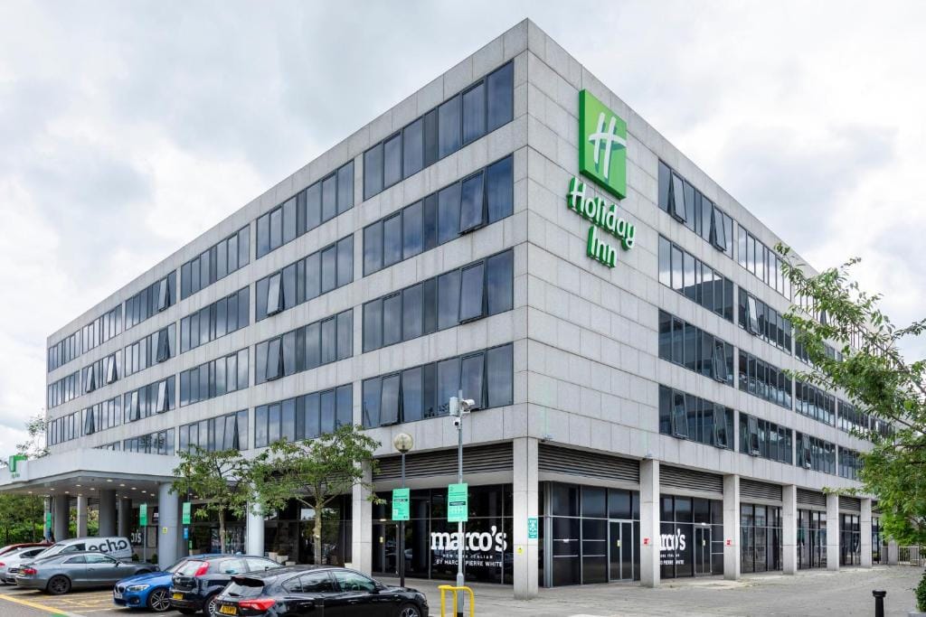 Holiday Inn Milton Keynes Central by IHG - 4-star hotel in Milton Keynes, Milton Keynes - photo 1