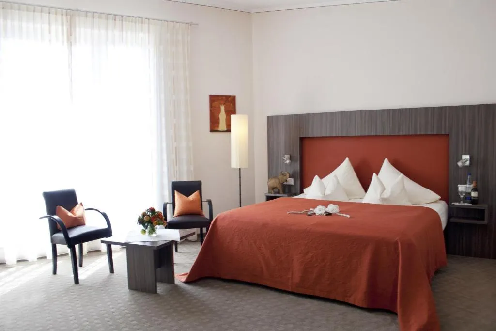 Hotel Linner exterior in Erding, budget family guesthouse