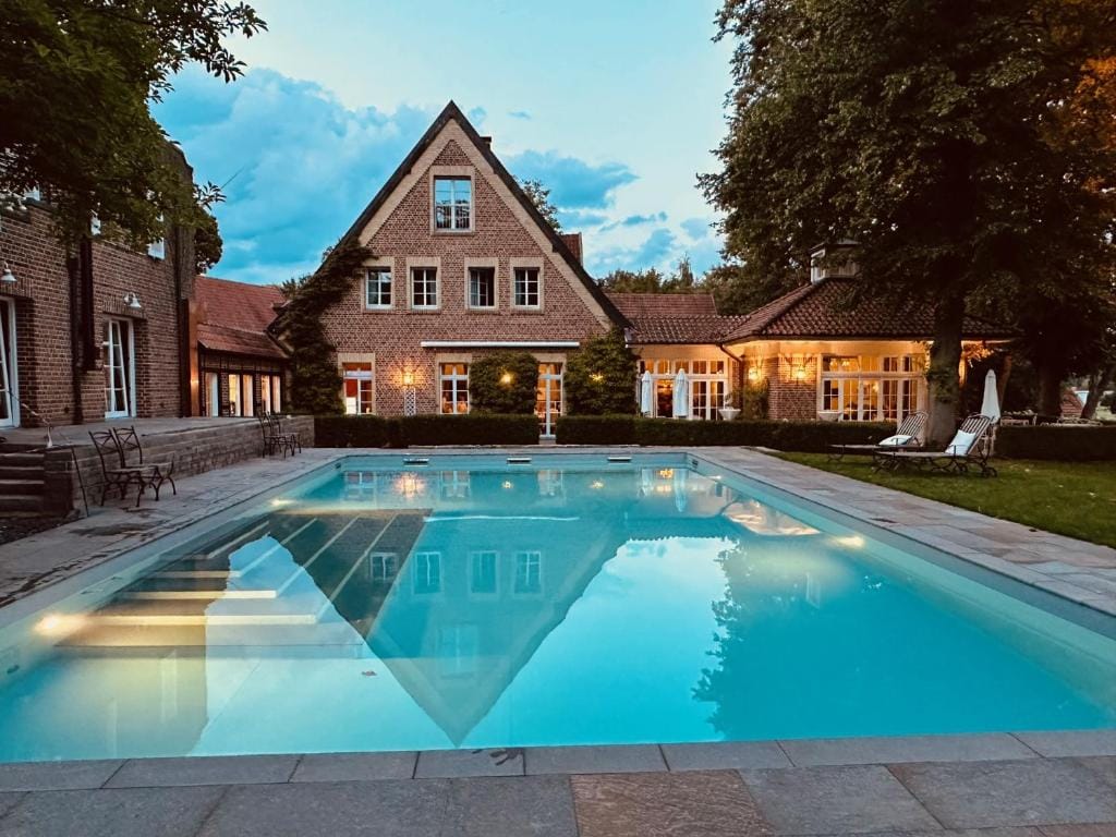 Landhaus Eggert - 4-star hotel in Münster, Münster - photo 1
