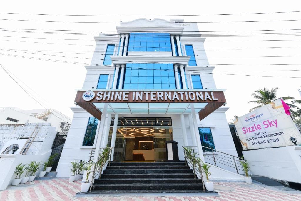 Hotel Shine International - 3-star hotel in Mysore, Mysore - photo 1