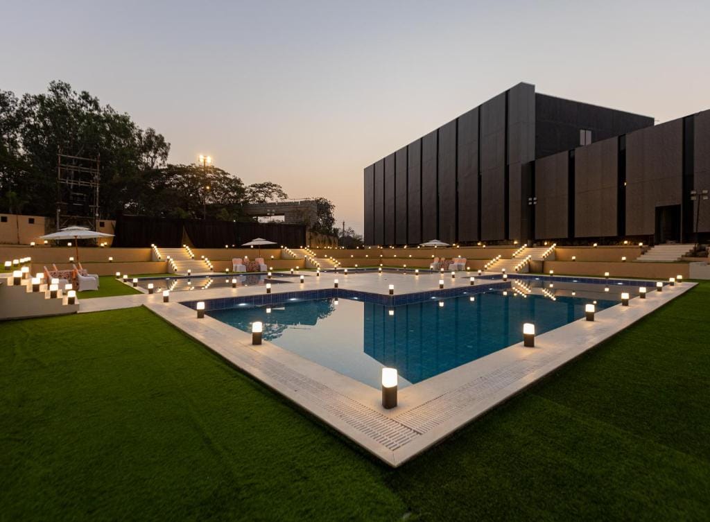 Assembly By The Democracy - 4-star hotel in Nashik, Nashik - photo 1