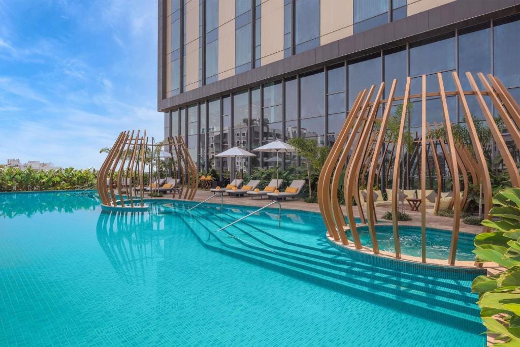 Radisson Blu Hotel & Spa, Nashik - 5-star hotel in Nashik, Nashik - photo 1