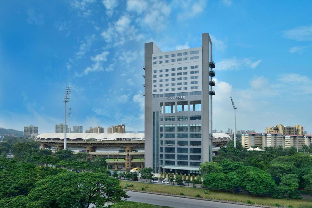 Courtyard by Marriott Navi Mumbai - 5-star hotel in Navi Mumbai, Navi Mumbai - photo 1