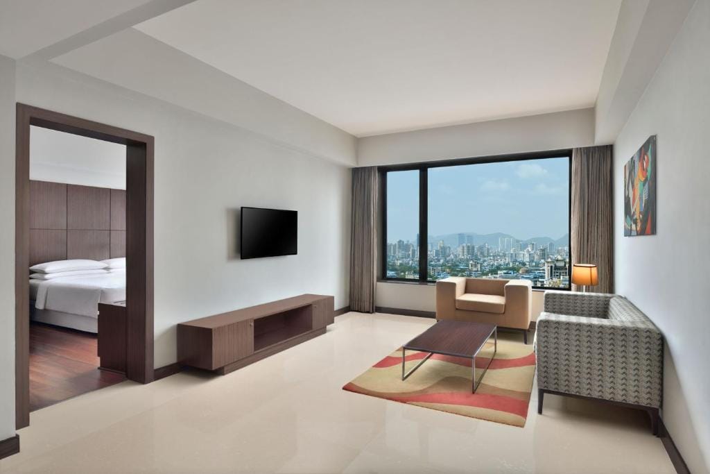 Four Points by Sheraton Navi Mumbai, Vashi - 5-star hotel in Navi Mumbai, Navi Mumbai - photo 1