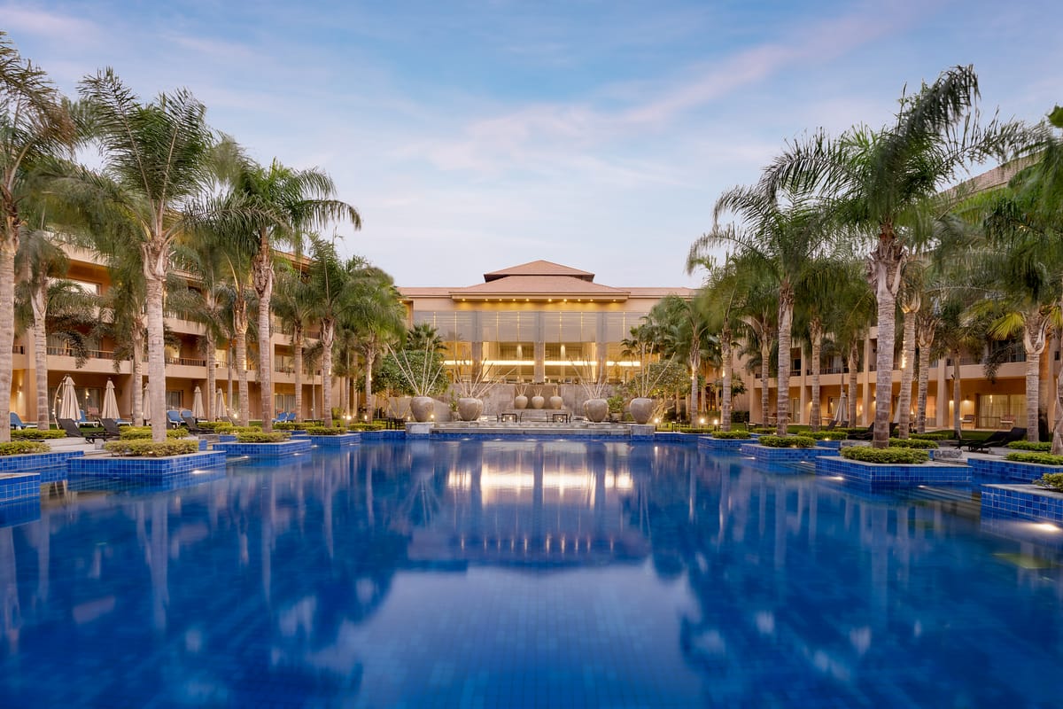 Dusit Thani Lakeview Cairo - 5-star hotel in New Cairo, New Cairo - photo 1