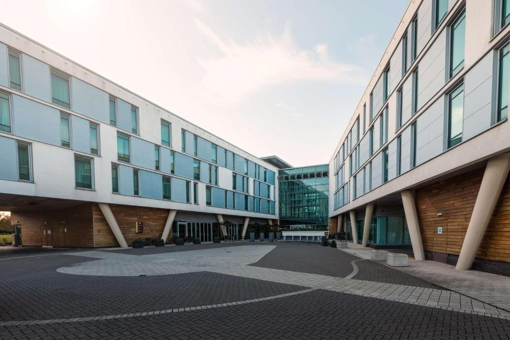 DoubleTree by Hilton Hotel Newcastle International Airport - 4-star hotel in Newcastle upon Tyne, Newcastle upon Tyne - photo 1