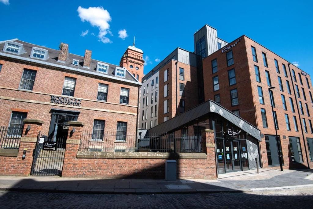 Roomzzz Newcastle City - 4-star hotel in Newcastle upon Tyne, Newcastle upon Tyne - photo 1
