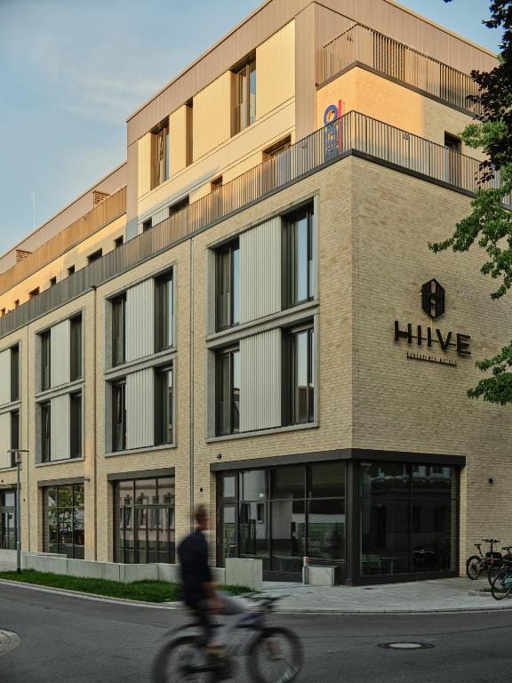 HIIVE Oldenburg - 4-star hotel in Oldenburg, Oldenburg - photo 1