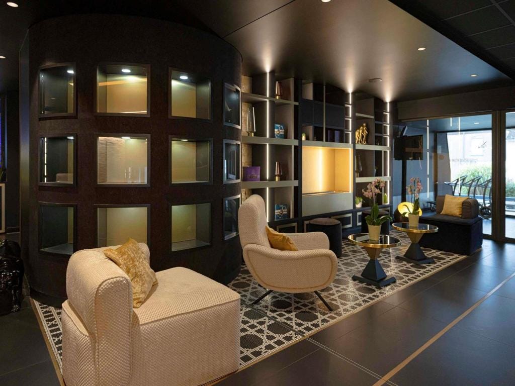 Mercure Orléans Centre Bords de Loire - 4-star hotel in Orléans, Orléans - photo 1