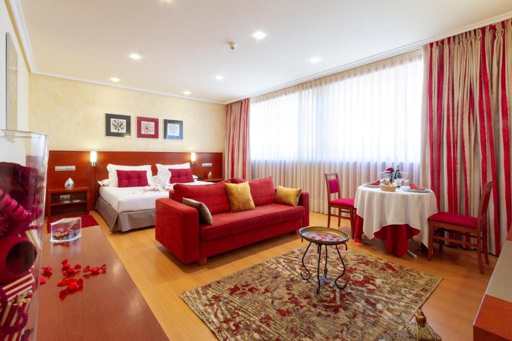 Hotel MIRAVALLE - 3-star hotel in Ourense, Ourense - photo 1
