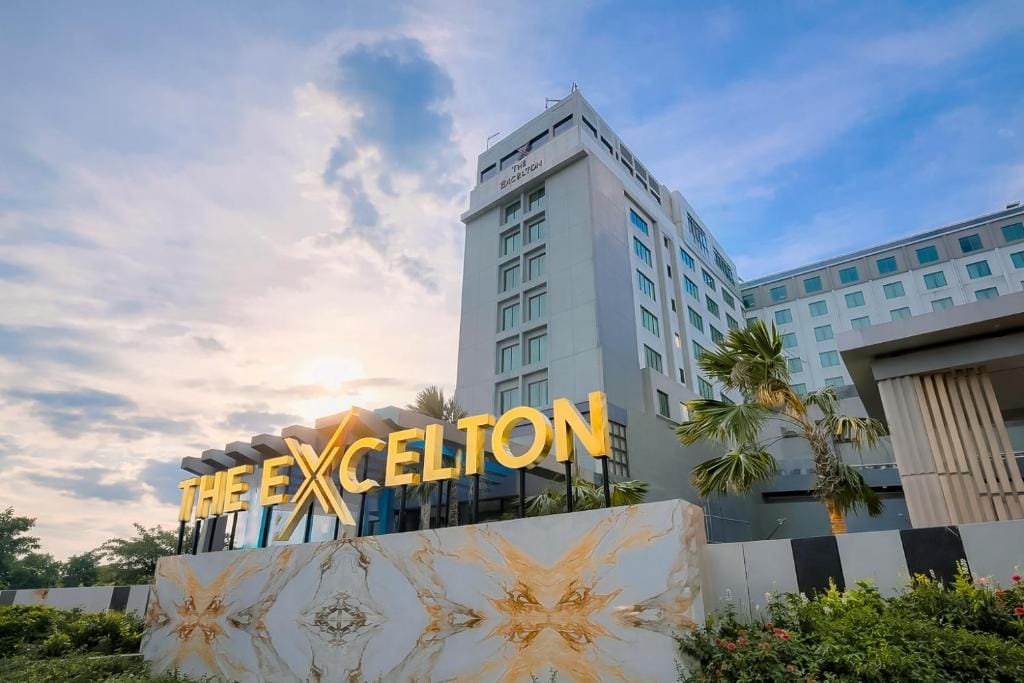 The Excelton Hotel Palembang - 5-star hotel in Palembang, Palembang - photo 1