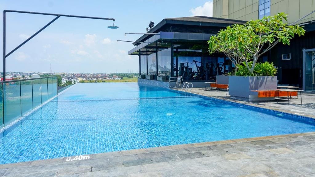 Wyndham Opi Hotel Palembang - 5-star hotel in Palembang, Palembang - photo 1
