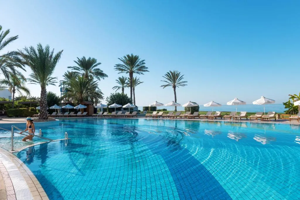 Constantinou Bros Athena Beach Hotel - Hotel de 4 estrelas em Yeroskipou, Paphos - photo 1