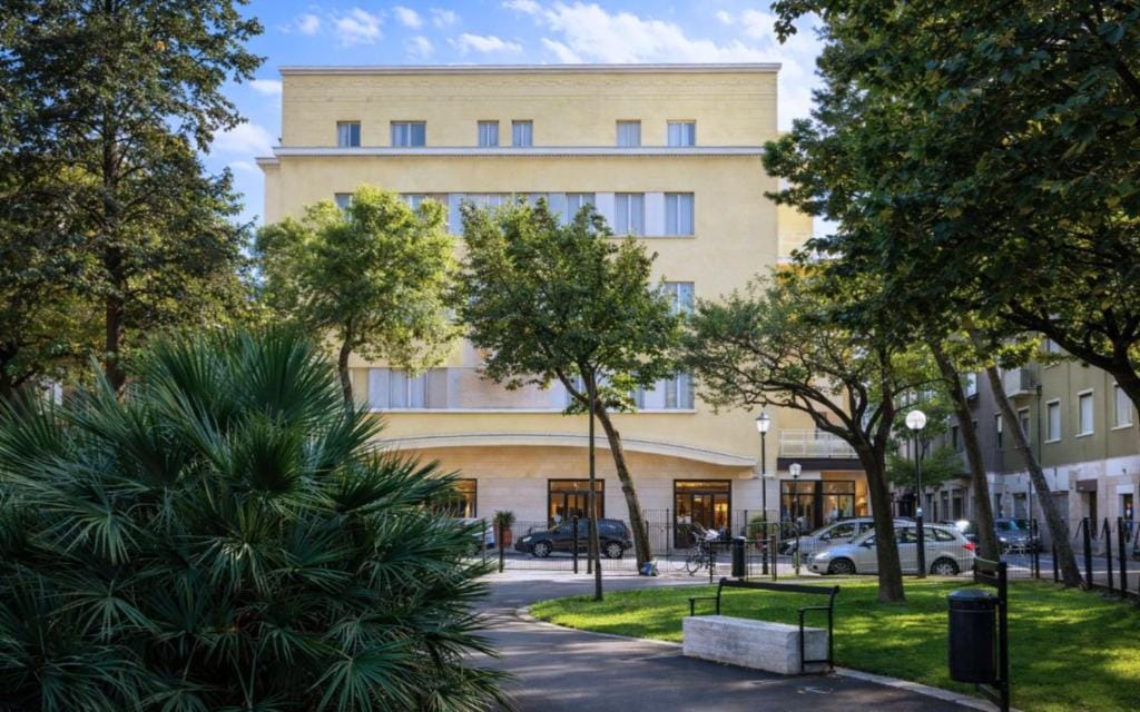 Phi Hotel Ambra - Hotel de 3 estrellas en Pescara, Pescara - photo 1