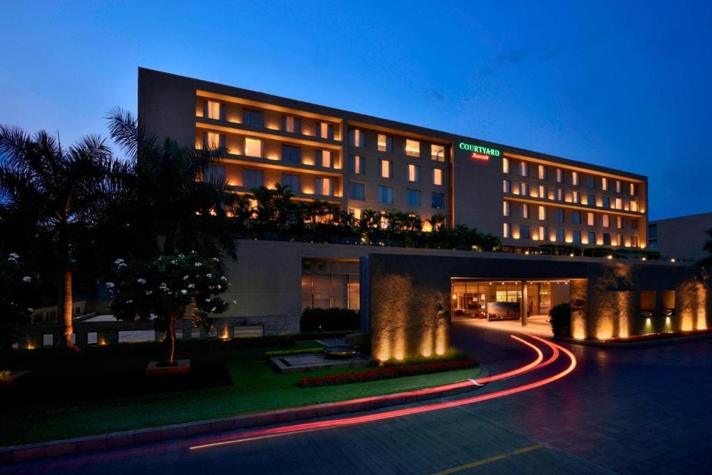 Courtyard by Marriott Pune Hinjewadi - 5-star hotel in Pune, Pune
