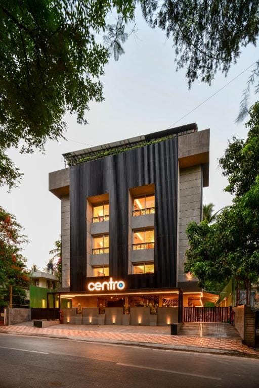 Hotel Centro - 4-star hotel in Pune, Pune
