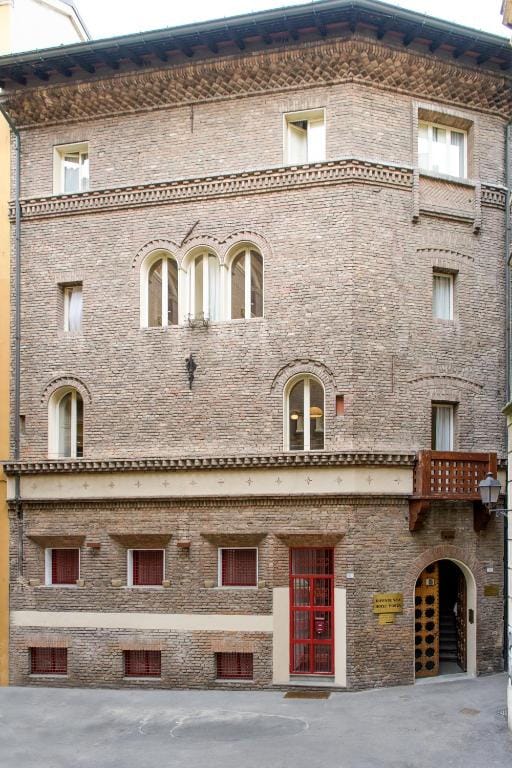Albergo Reggio - 3-star hotel in Reggio Emilia, Reggio Emilia - photo 1