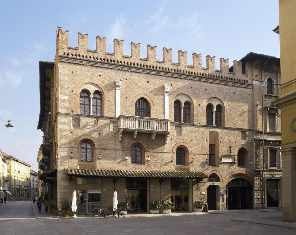 Hotel Posta - 4-star hotel in Reggio Emilia, Reggio Emilia - photo 1