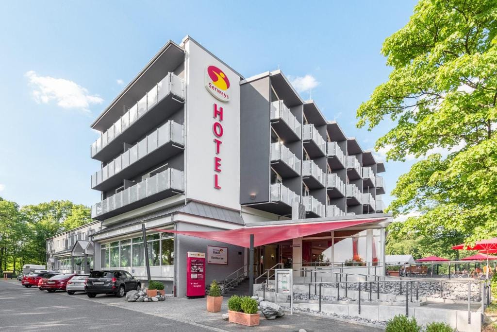 Serways Hotel Remscheid - Hotel de 3 estrellas en Remscheid, Remscheid - photo 1