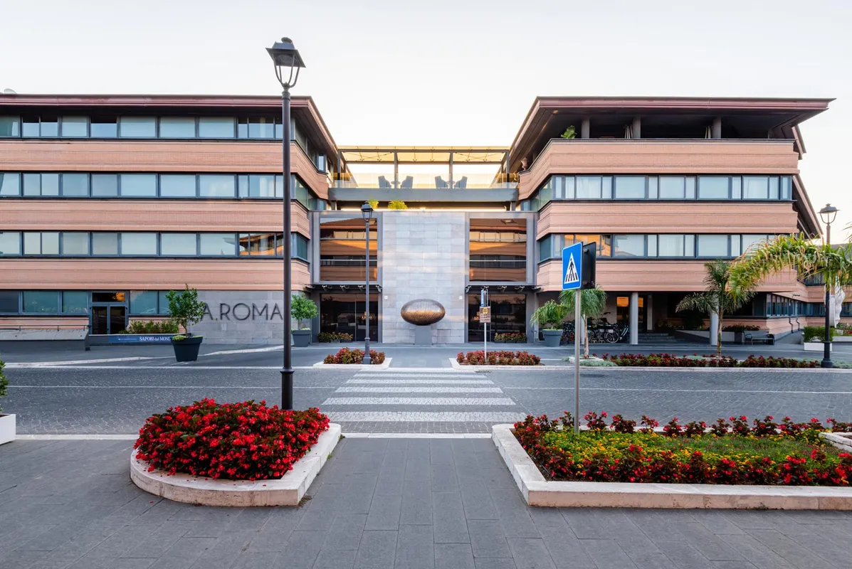Exterior e jardim do hotel A.Roma Lifestyle em Monteverde, Roma